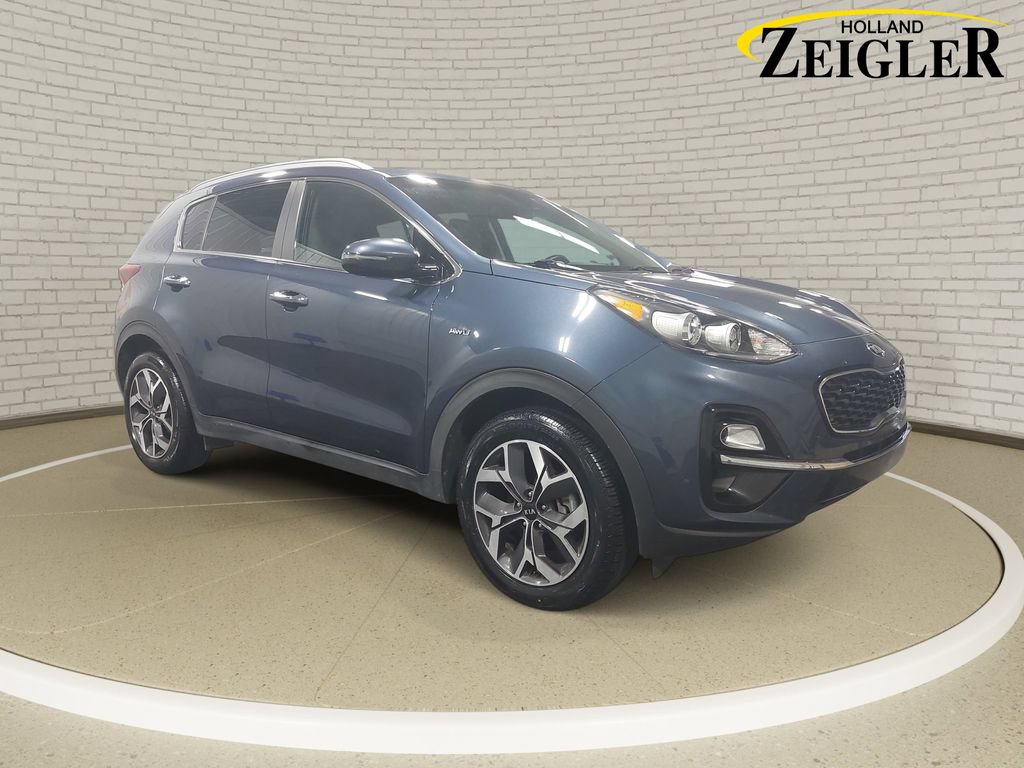 Used 2021 Kia Sportage EX AWD/4WD image 3