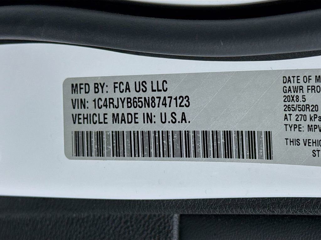 Used 2022 Jeep Grand Cherokee Limited 4xe image 36