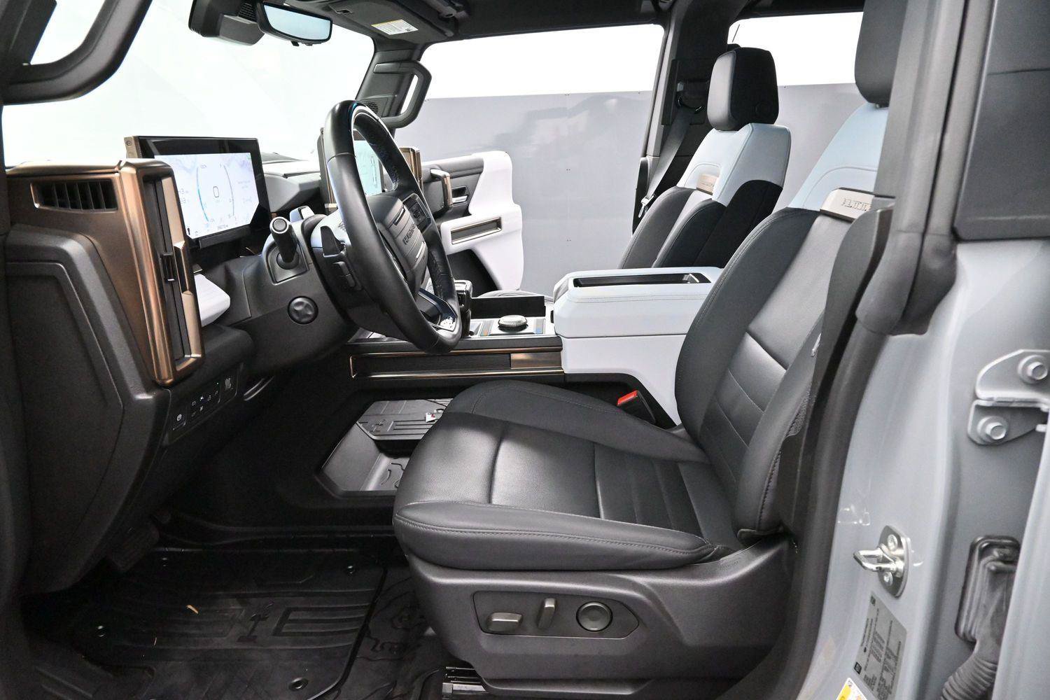 Used 2024 GMC Hummer EV 3X AWD/4WD image 15