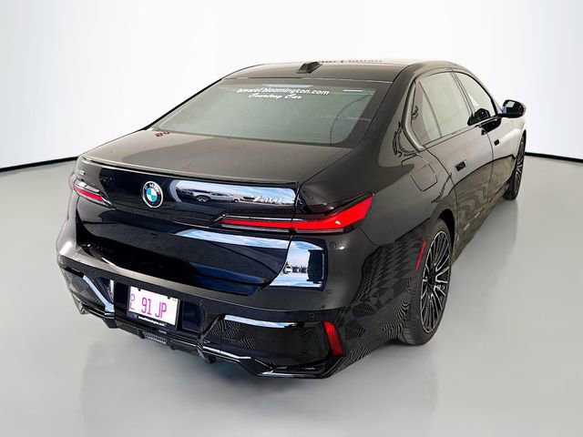 Used 2026 BMW 740i xDrive image 7