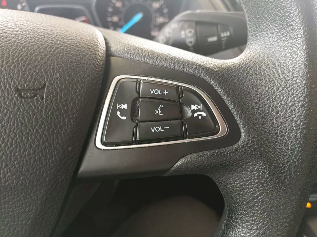 Used 2019 Ford Escape SE AWD/4WD image 18