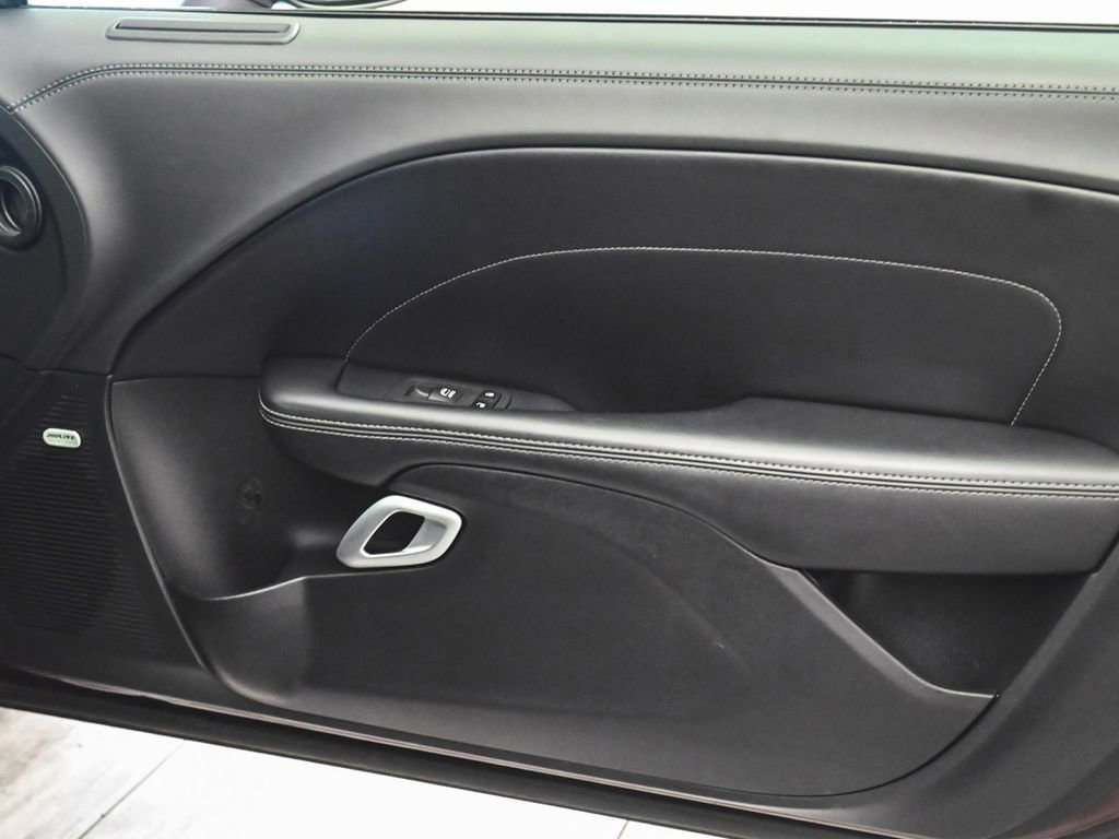 Used 2022 Dodge Challenger GT w/ Plus Package image 10