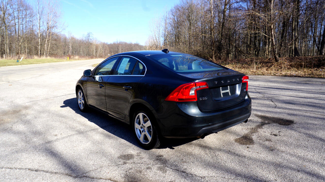 Used 2012 Volvo S60 T5 w/ Climate Pkg image 3