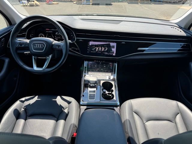 Certified 2023 Audi Q7 2.0T Premium w/ Convenience Package AWD/4WD image 17