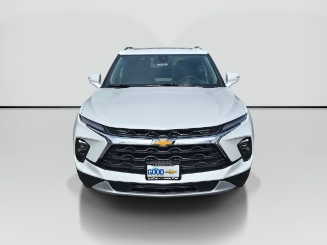 New 2026 Chevrolet Blazer LT w/ Sound & Technology Package AWD/4WD image 8