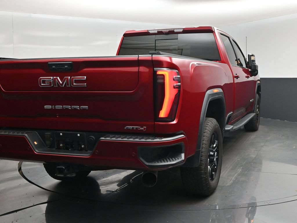 Used 2025 GMC Sierra 2500 AT4 w/ AT4 Premium Plus Package AWD/4WD image 28