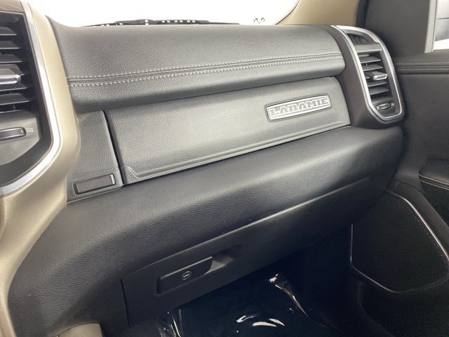 Used 2019 RAM 1500 Laramie AWD/4WD image 35