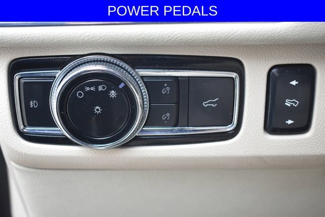 Used 2018 Lincoln Navigator L Reserve w/ Technology Package AWD/4WD image 4