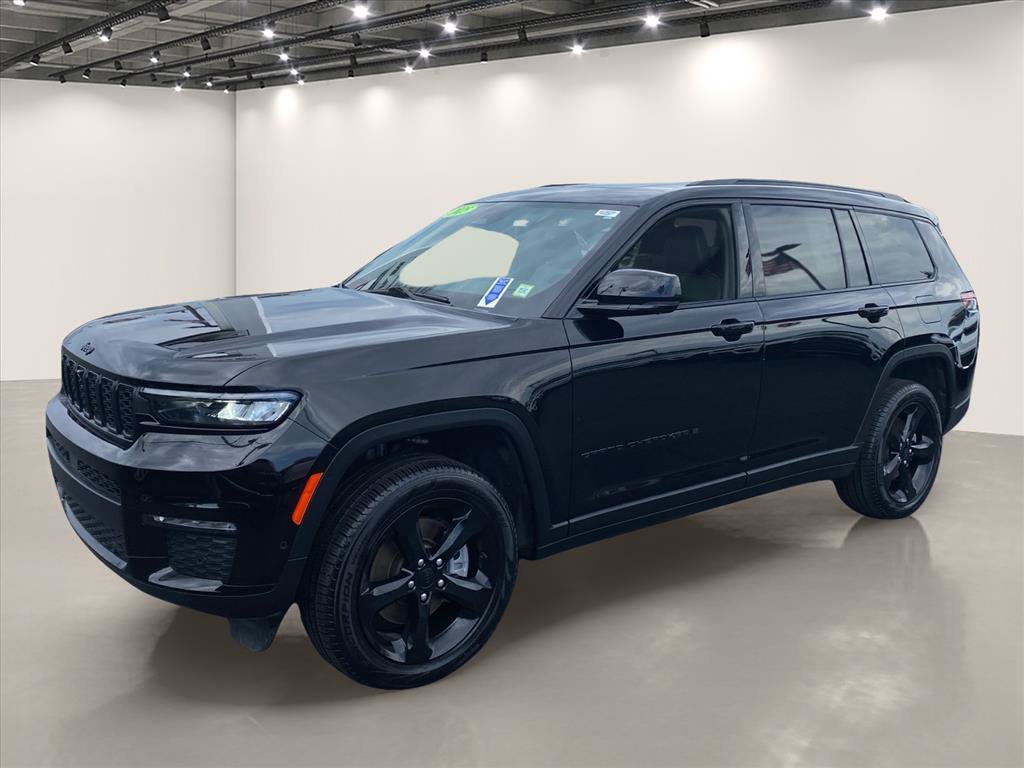 Used 2025 Jeep Grand Cherokee L Limited w/ Luxury Tech Group II AWD/4WD image 3
