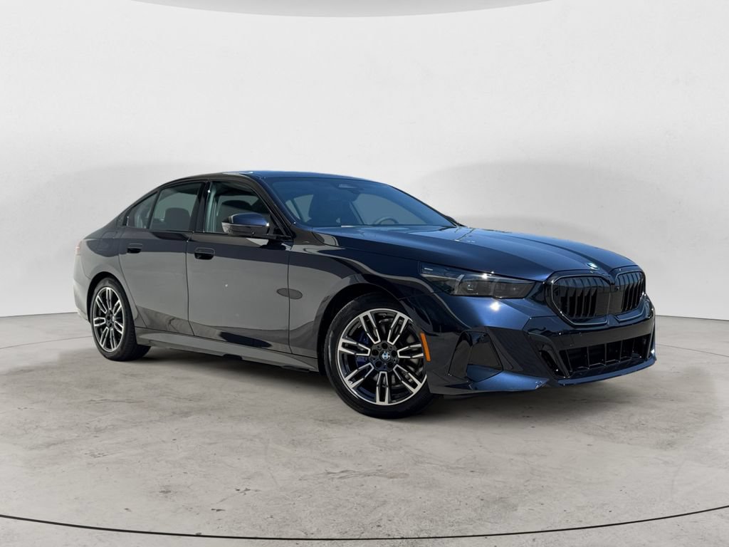 Used 2025 BMW 530i xDrive w/ M Sport Package