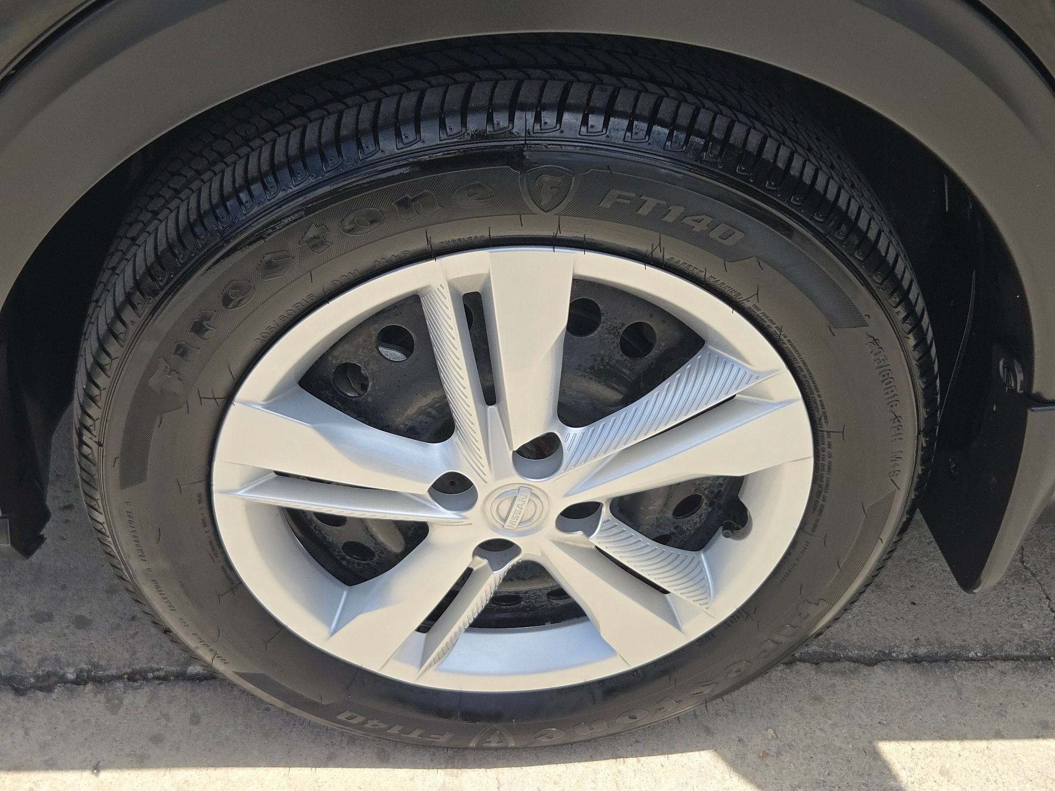 Certified 2025 Nissan Kicks Play S FWD image 29