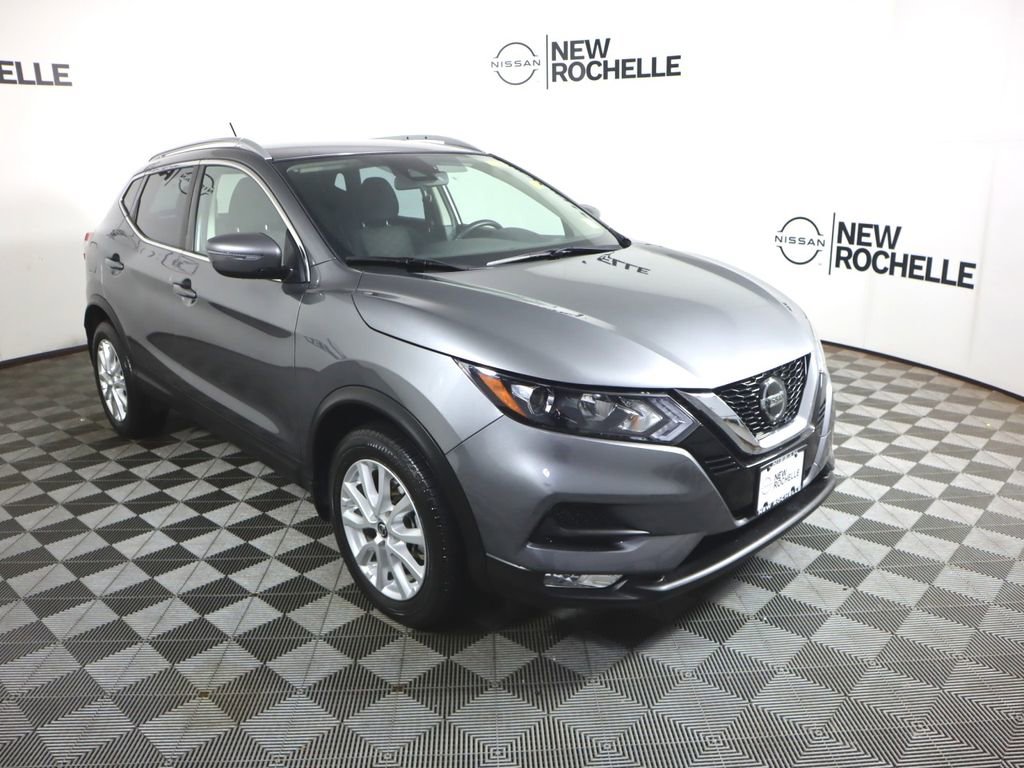 Used 2021 Nissan Rogue Sport SV AWD/4WD image 3