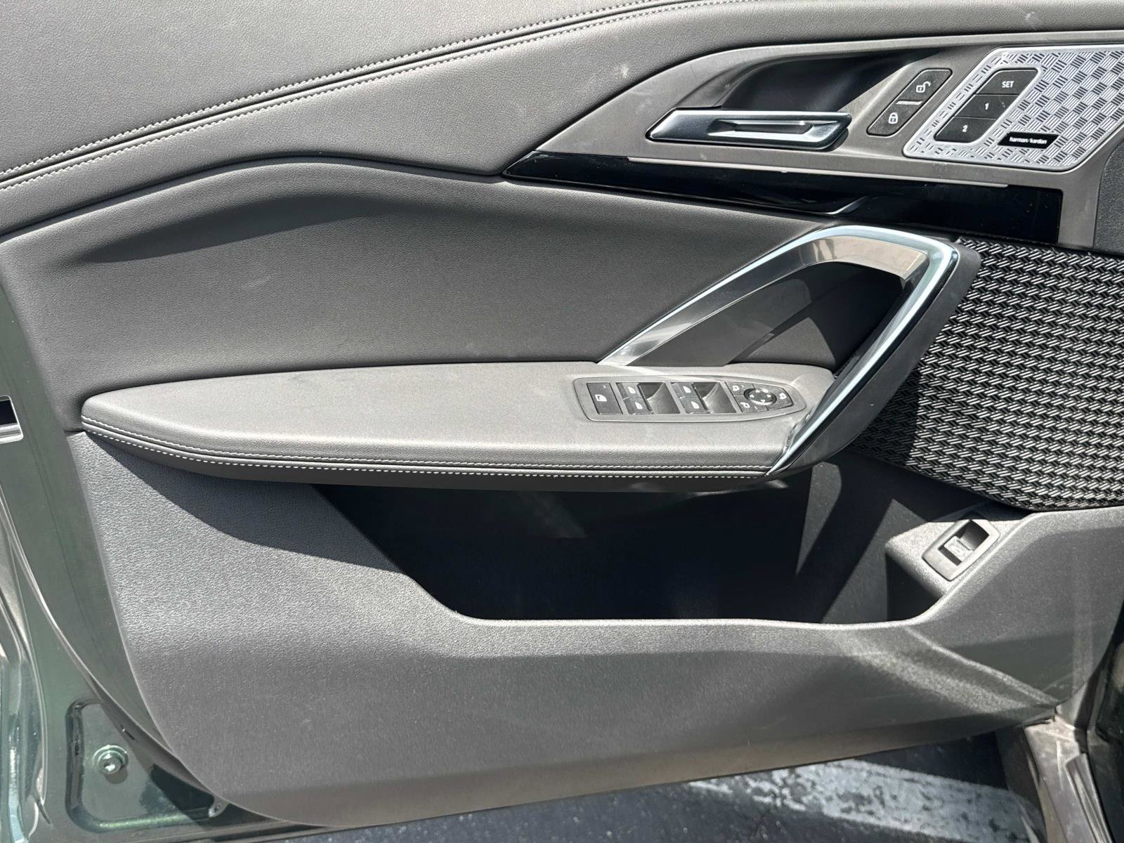 Certified 2025 BMW X1 xDrive28i w/ Convenience Package image 16