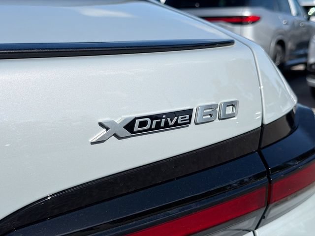 Used 2025 BMW i7 xDrive60 AWD/4WD image 46