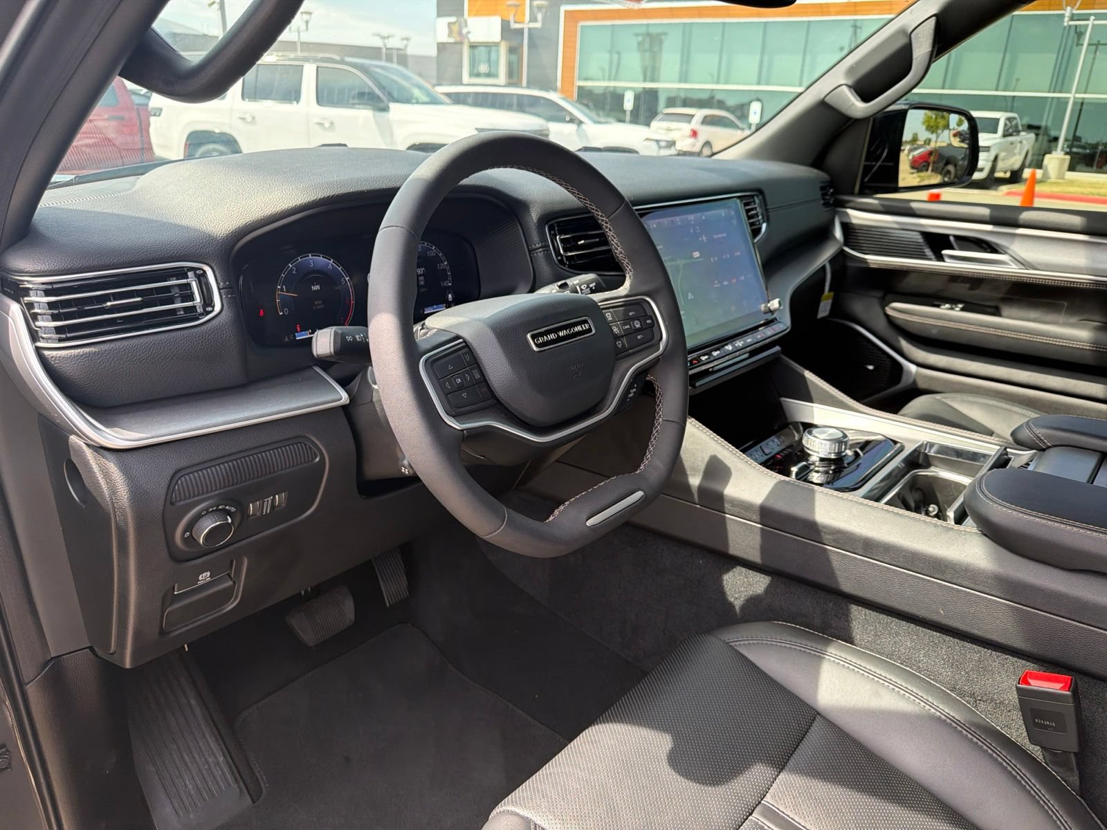 New 2026 Jeep Grand Wagoneer 4WD w/ Premium Group I image 10