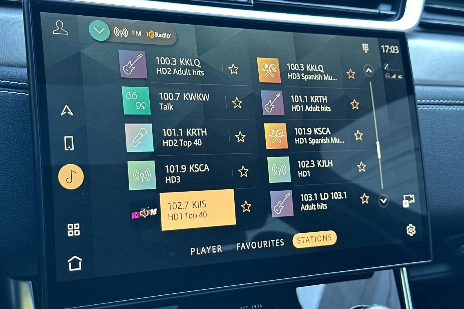 New 2024 Jaguar XF R-Dynamic SE AWD/4WD image 18