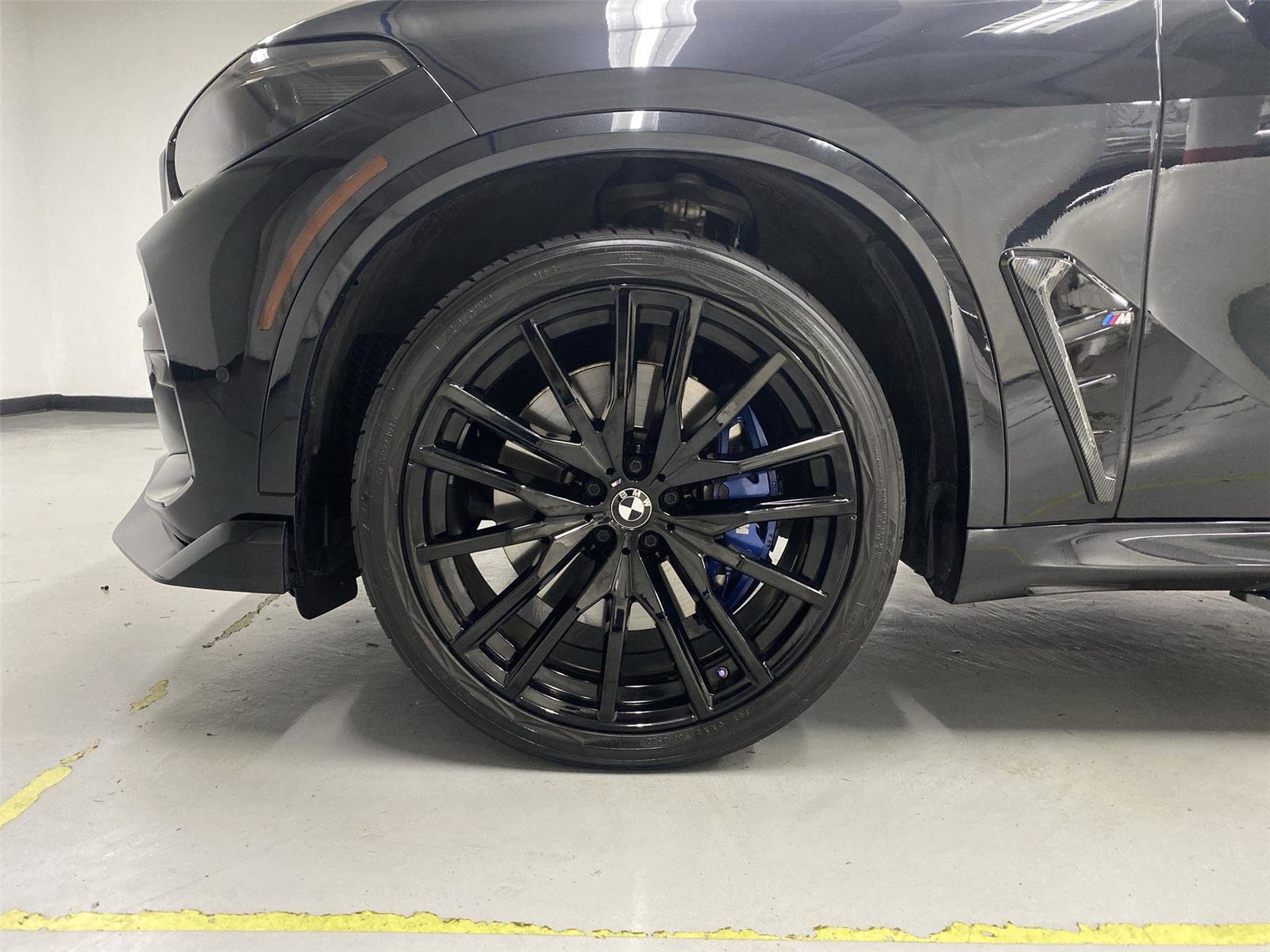 Used 2020 BMW X5 M50i w/ Executive Package image 23