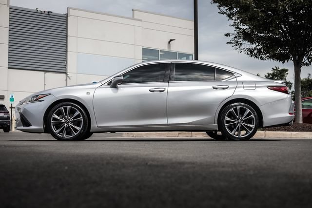 Used 2019 Lexus ES 350 F Sport w/ Accessory Package 2 FWD image 17