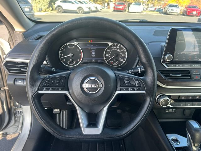 Used 2024 Nissan Altima 2.5 SV FWD image 21