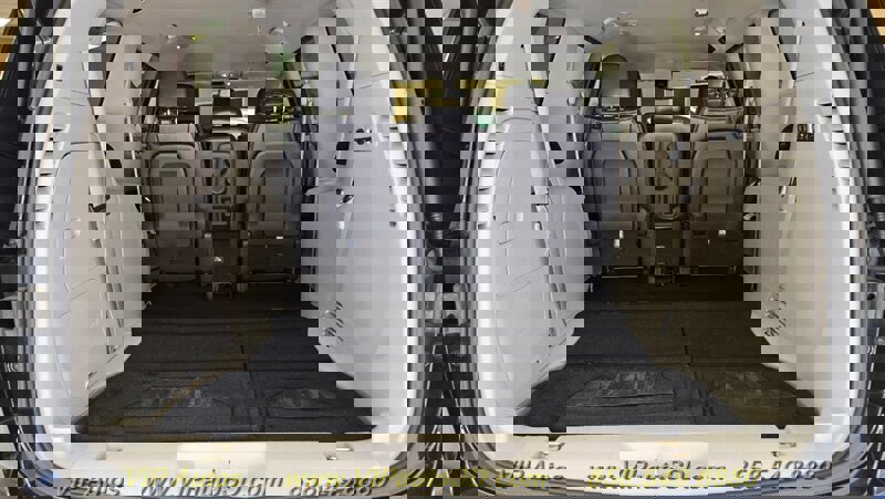 Used 2019 Chrysler Pacifica Limited image 14