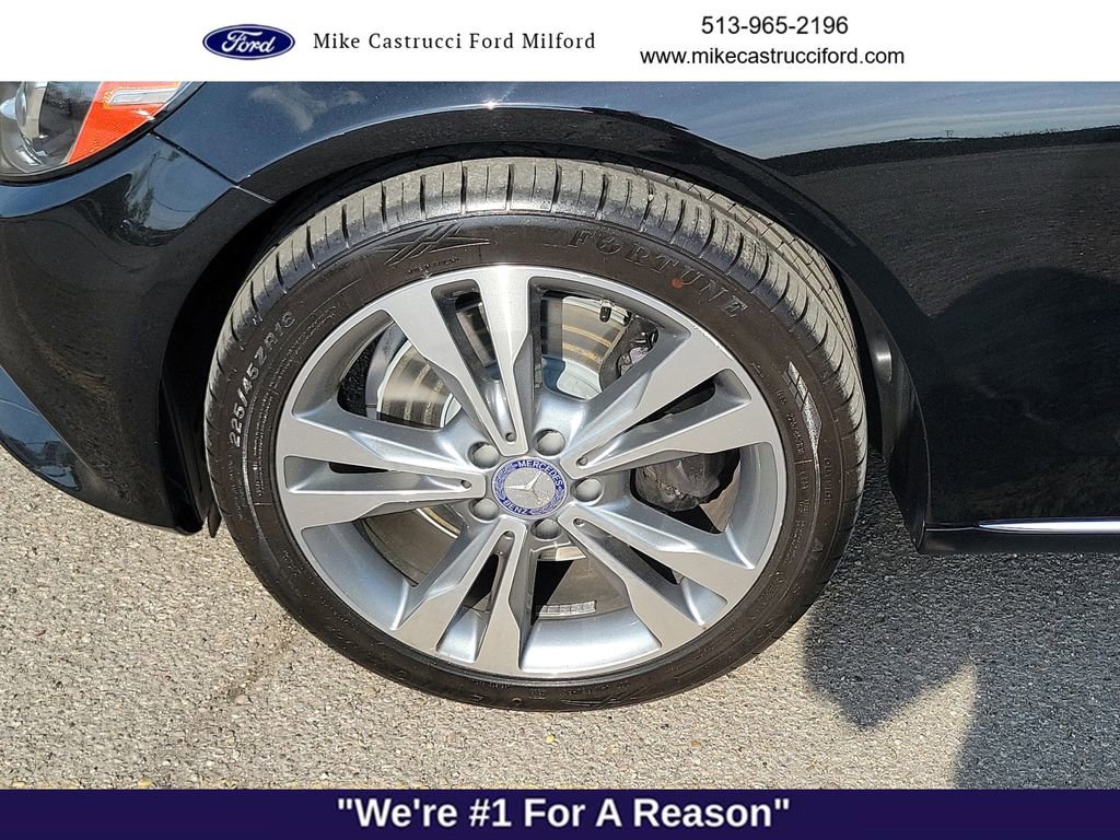 Used 2015 Mercedes-Benz C 300 4MATIC Sedan image 9