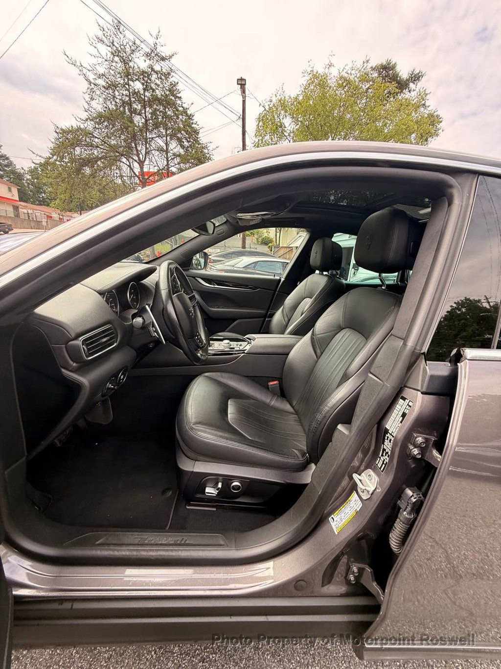 Used 2023 Maserati Levante Modena AWD/4WD image 5