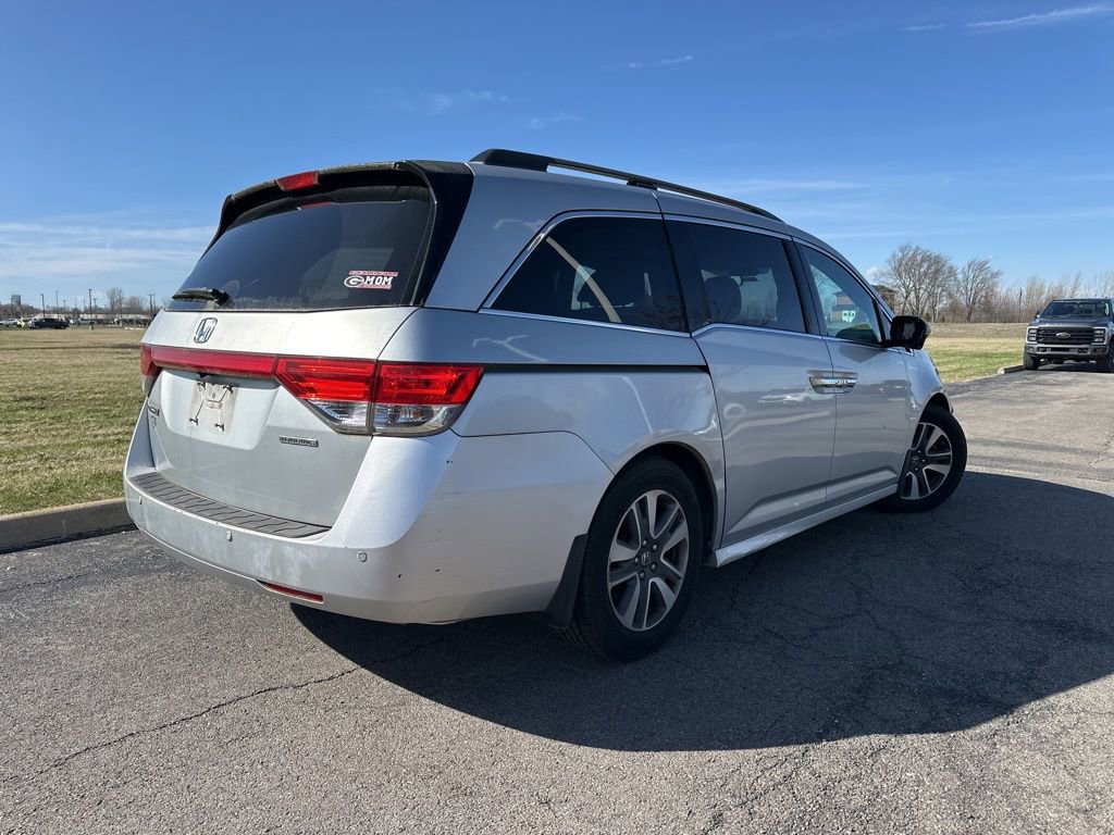 Used 2014 Honda Odyssey Touring image 12
