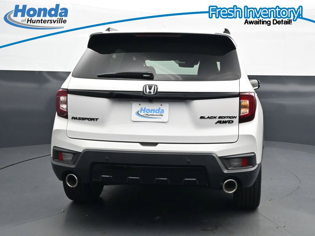 Used 2024 Honda Passport Black Edition image 8