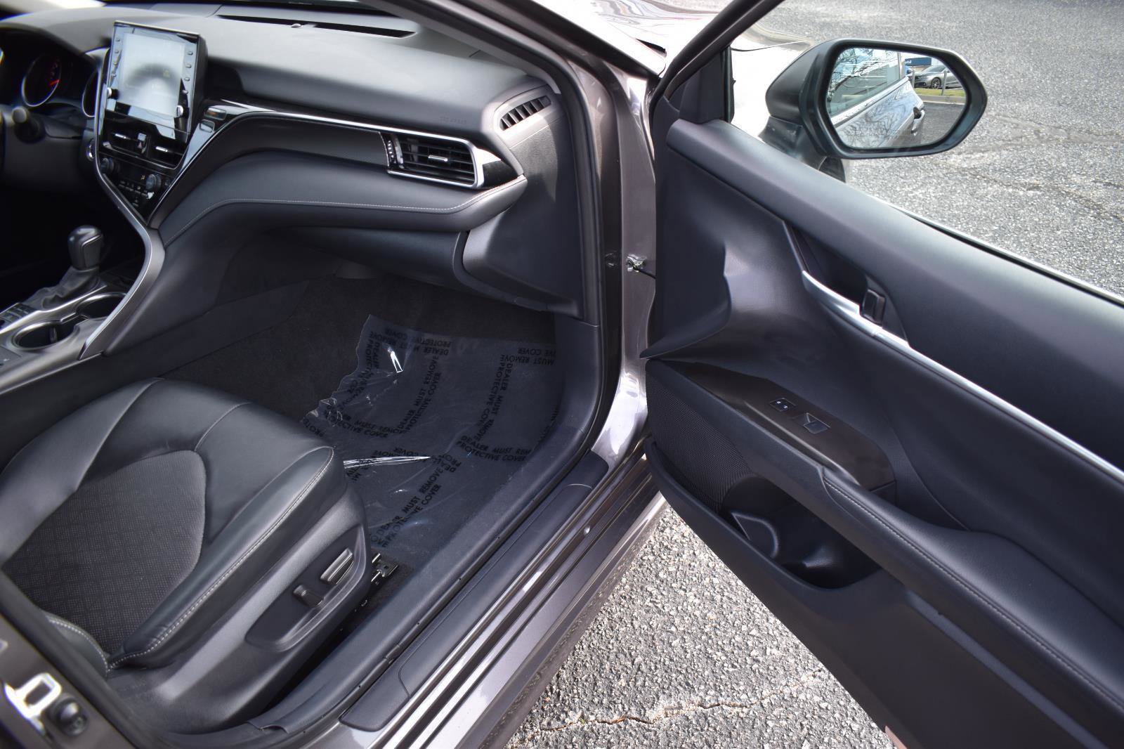 Used 2024 Toyota Camry XSE image 16