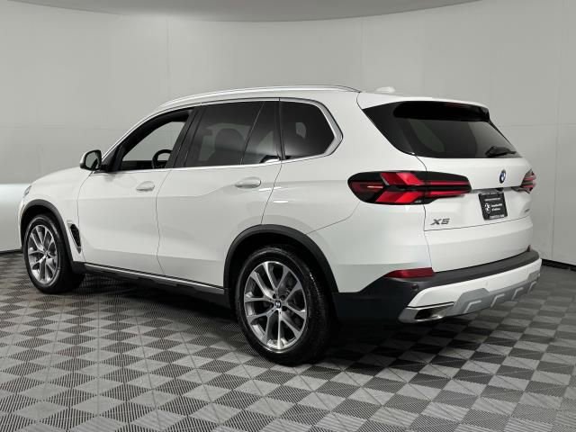Used 2025 BMW X5 xDrive40i image 8