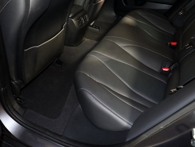 Certified 2023 Acura TLX w/ Technology Package image 27