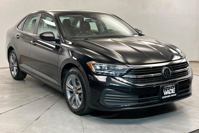 Used 2024 Volkswagen Jetta SE FWD image 7