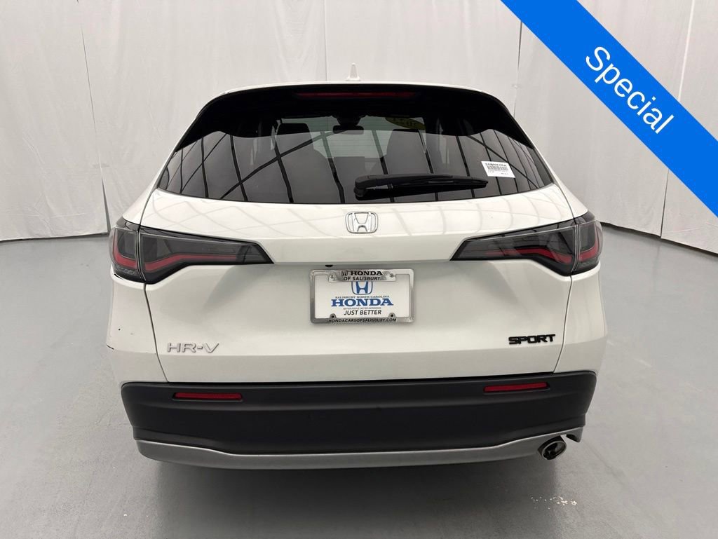 Used 2023 Honda HR-V Sport image 6