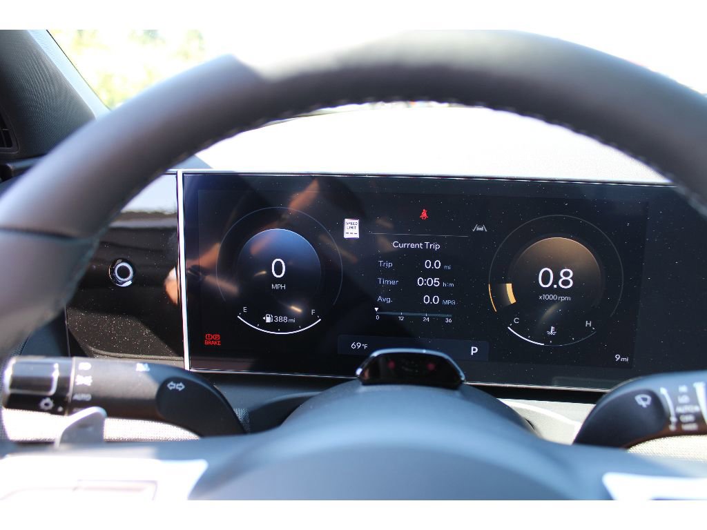 Used 2025 Hyundai Santa Cruz Limited image 21