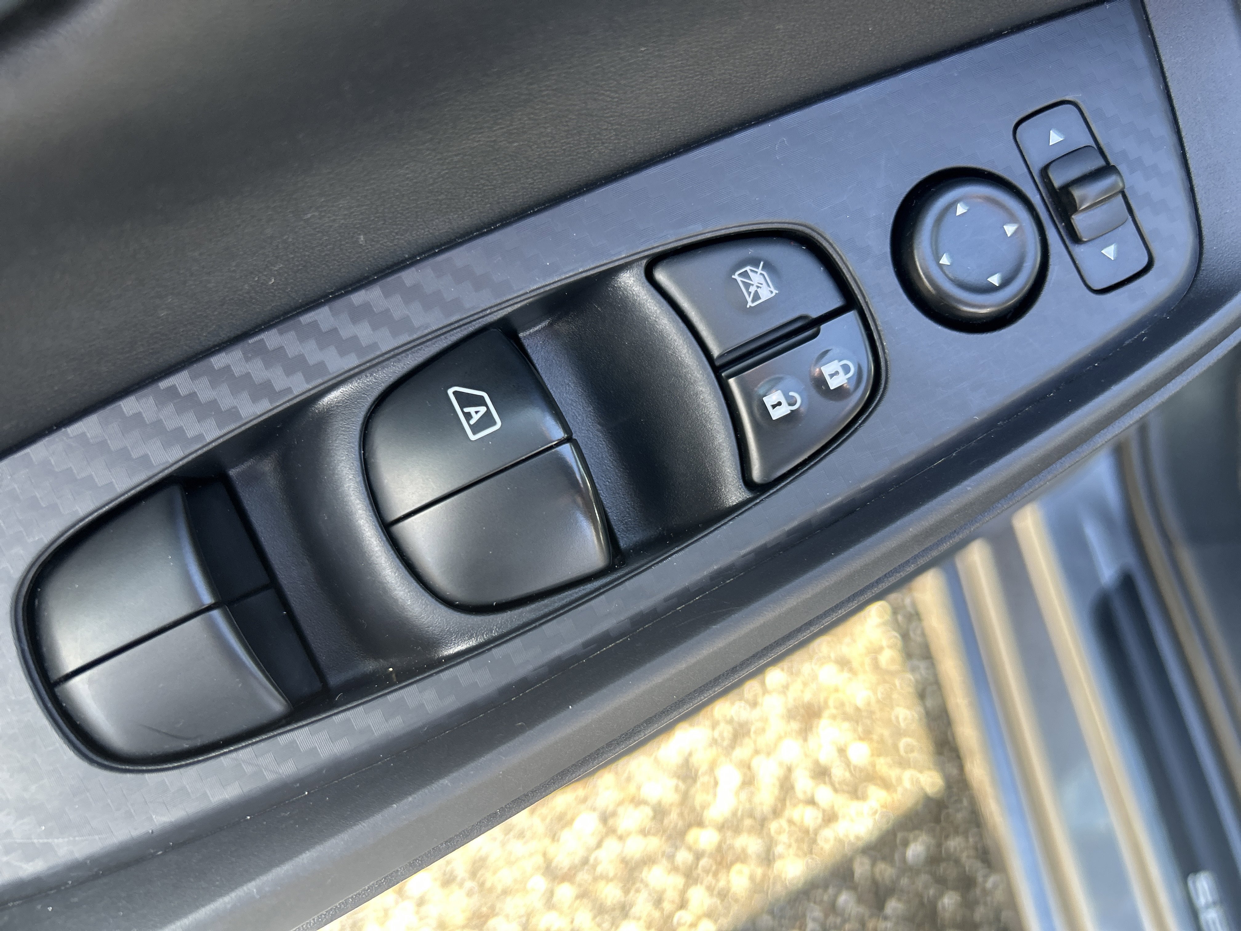 Used 2023 Nissan Sentra SV FWD image 20