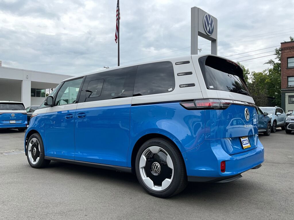 New 2025 Volkswagen ID. Buzz Pro S Plus image 6