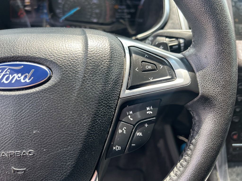 Used 2015 Ford Edge Titanium AWD/4WD image 24