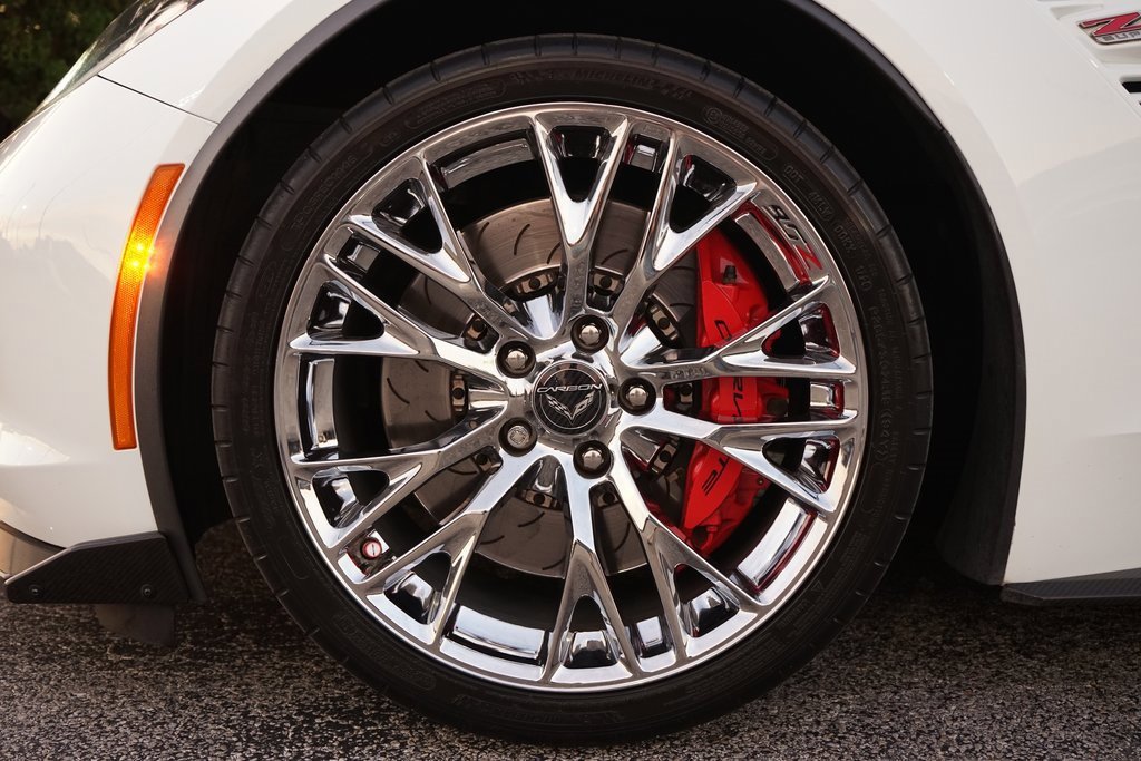 Used 2017 Chevrolet Corvette Z06 image 30