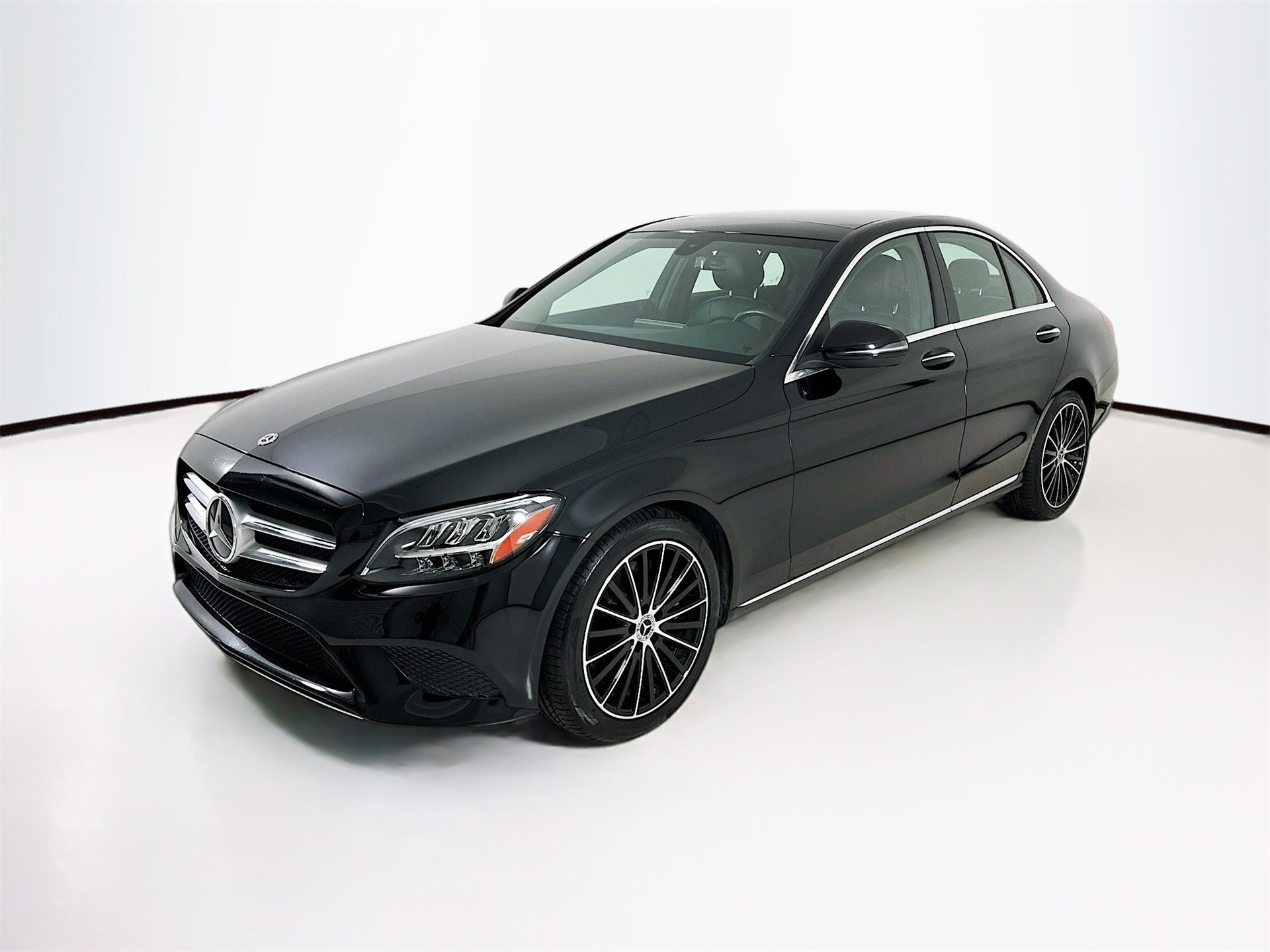 Used 2021 Mercedes-Benz C 300 Sedan image 3