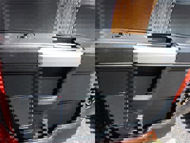 Used 2018 Ford F150 Lariat image 39