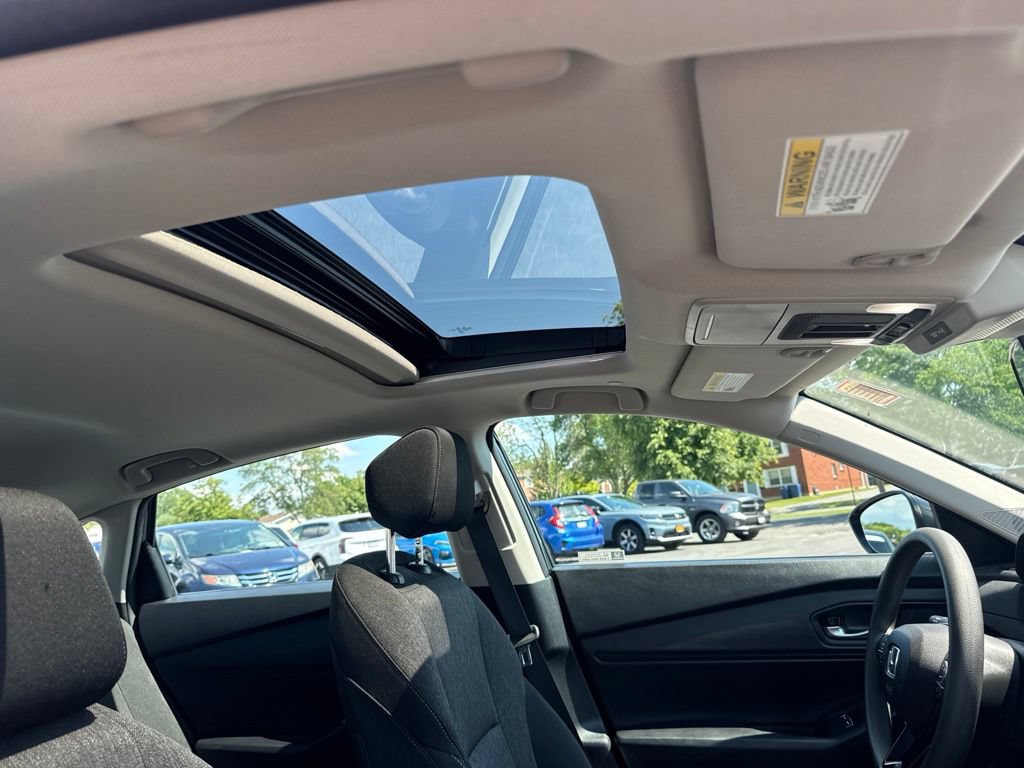 Certified 2023 Honda Accord EX image 18