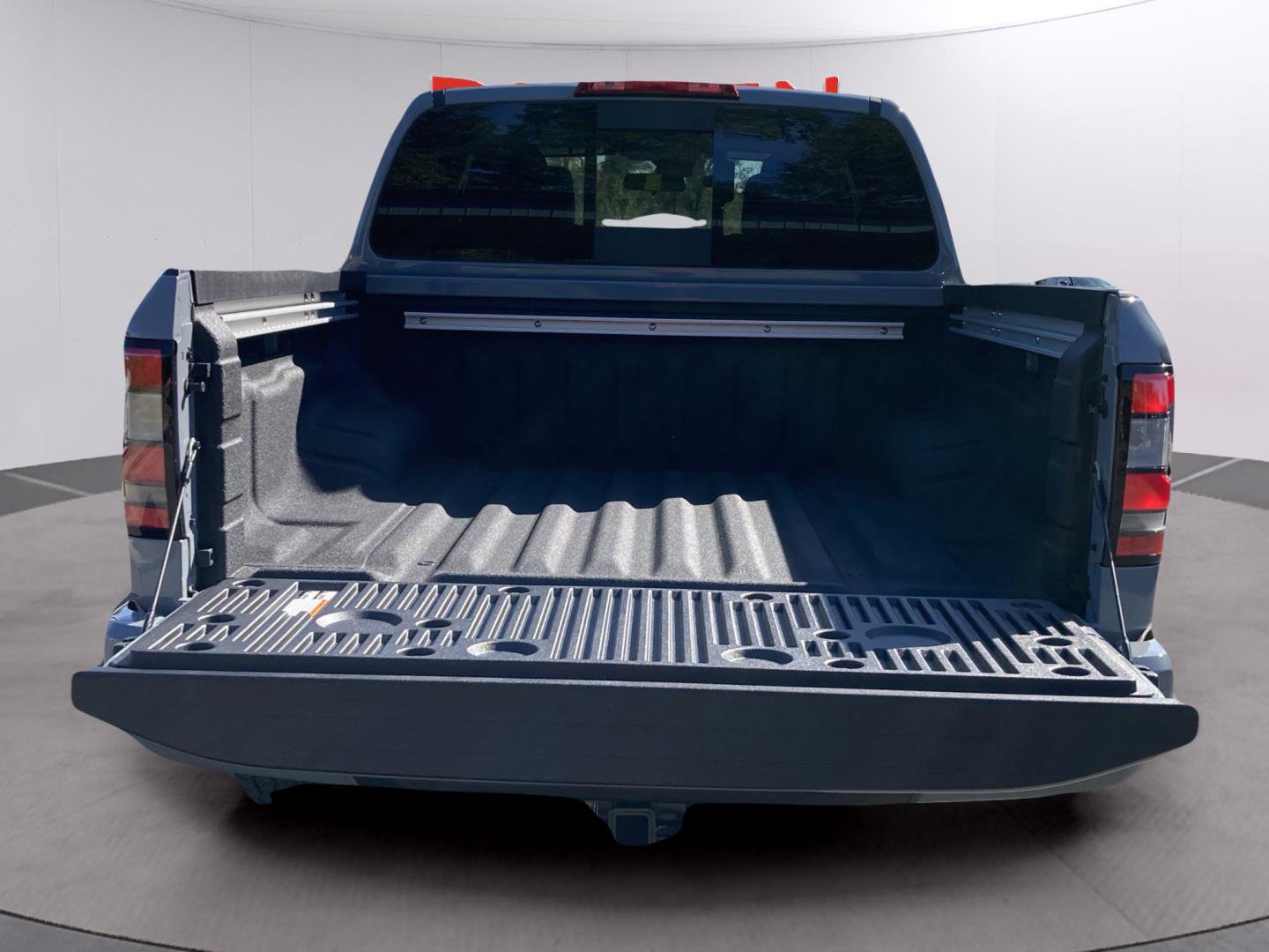 New 2026 Nissan Frontier PRO-4X w/ Pro-4x Convenience Package image 33