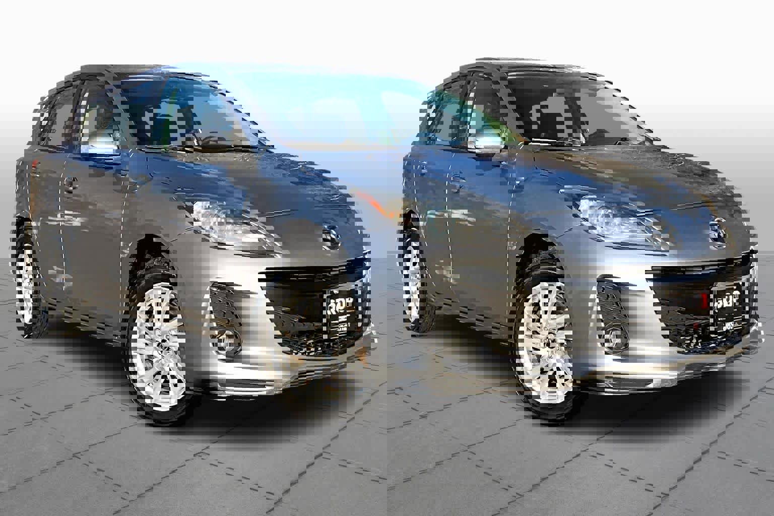 Used 2013 MAZDA MAZDA3 i Grand Touring image 2