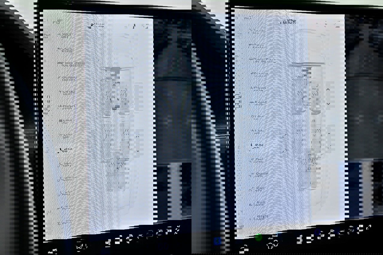 Used 2022 Tesla Model X Plaid image 36