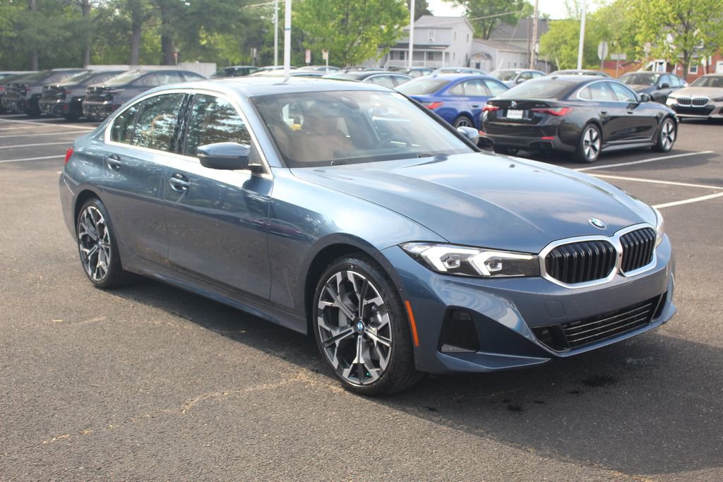 New 2026 BMW 330i xDrive Sedan w/ Premium Package