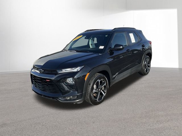 Used 2022 Chevrolet TrailBlazer RS image 2