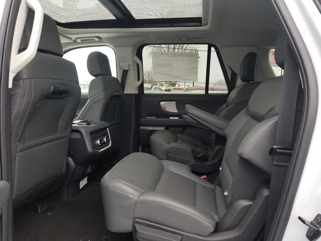 New 2026 Ford Expedition Max Active image 18