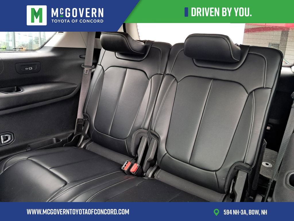 Used 2021 Jeep Grand Cherokee L Limited AWD/4WD image 22