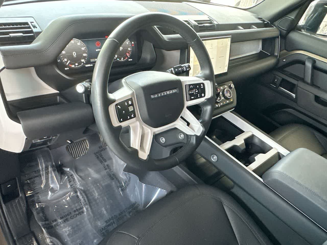 Used 2025 Land Rover Defender 110 S AWD/4WD image 13