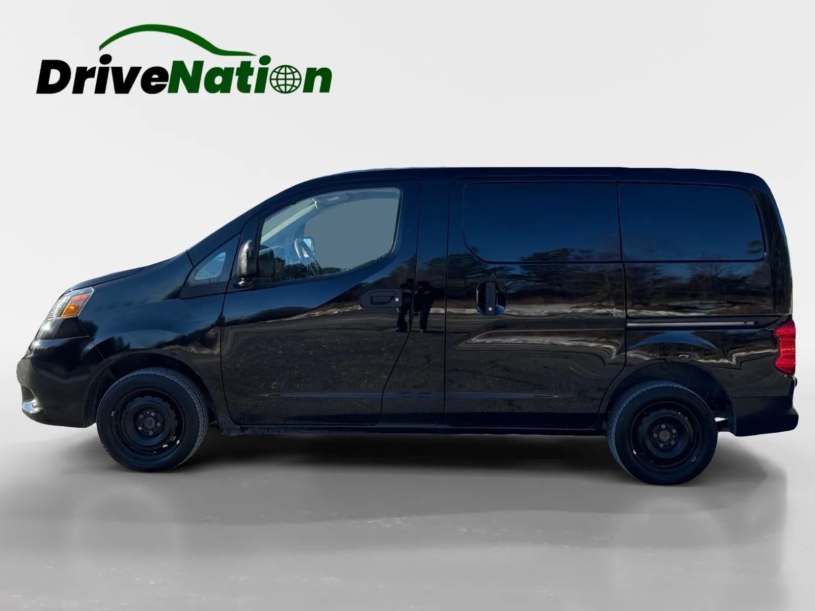 Used 2019 Nissan NV200 SV w/ Navigation Package image 8